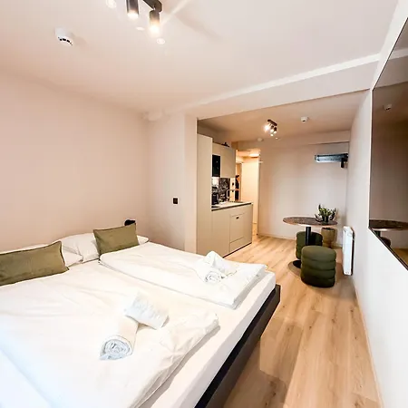 Blackhome Center Hall I Contactless Check-in 3* Hall in Tirol